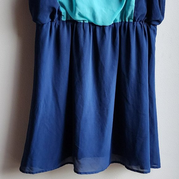 Olive & Oak Lightweight Blue Dress Size Large - Picture 9 of 16